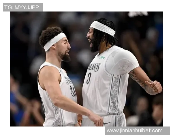 独行侠本赛季可选择摆烂除弗拉格和莱夫利外球员均可交易