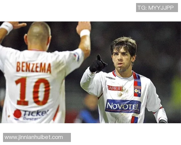 乔纳森戴维称赞儒尼尼奥为历史最佳任意球手总能进球的传奇表现