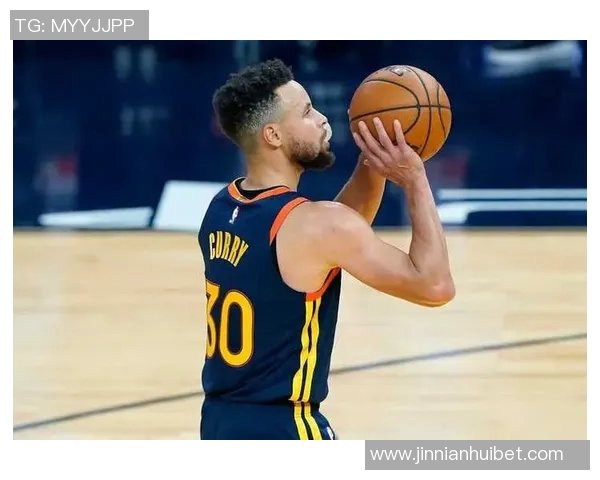 路威建议库里转型为雷阿伦式定点射手迎接职业生涯新阶段